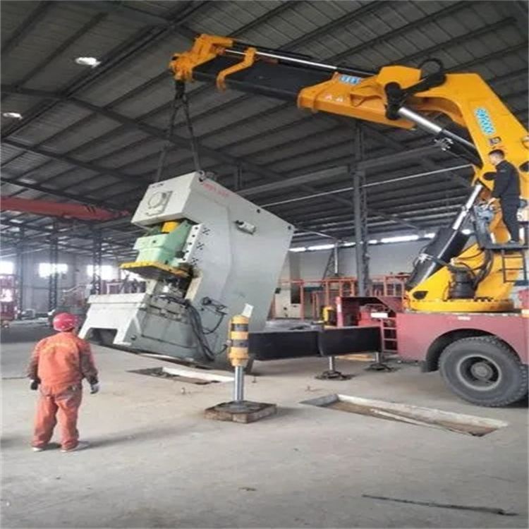 宜春80吨折臂吊车出租附近电话