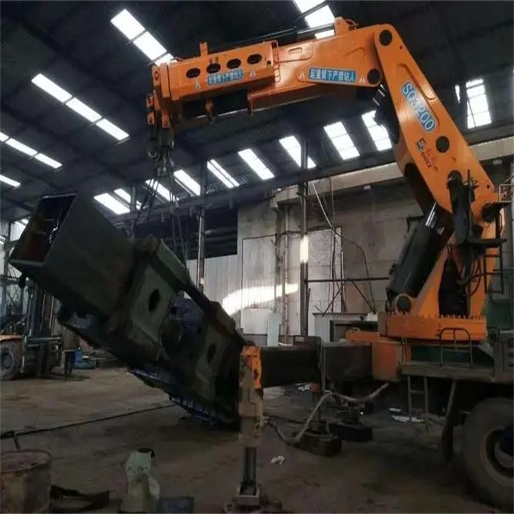 宜春130吨折臂吊车出租吊机租赁附近电话